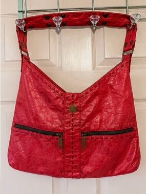 RARE Vintage Y2K Matt & Nat Pink Hobo Shoulder Bag